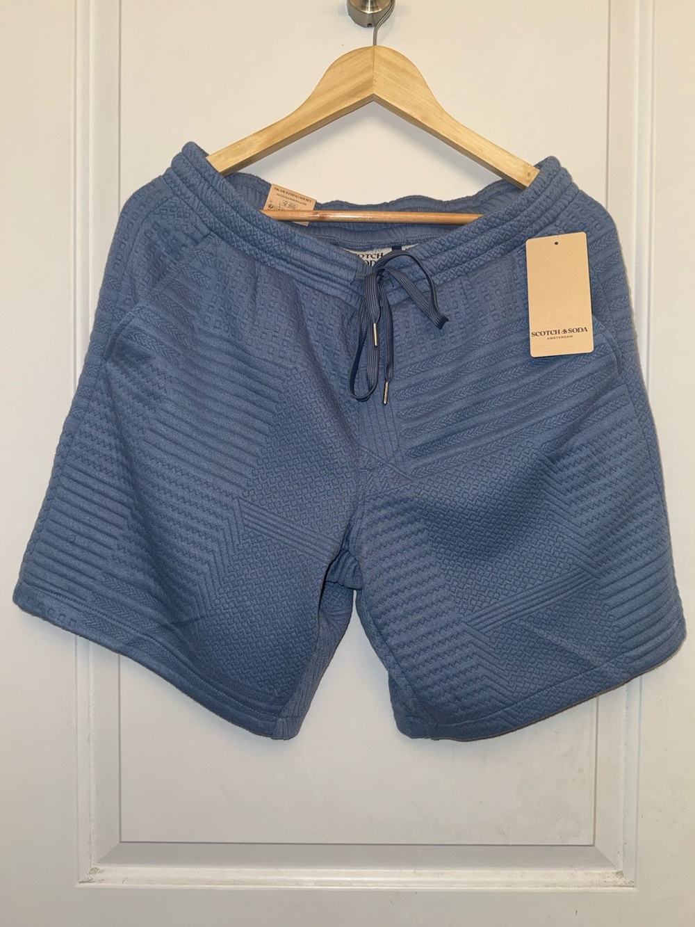 NWT Scotch & Soda Steel Blue Textured Jacquard Knit Drawstring Shorts - Picture 3 of 7